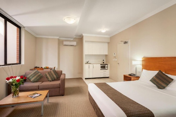 APX Darling Harbour image 13