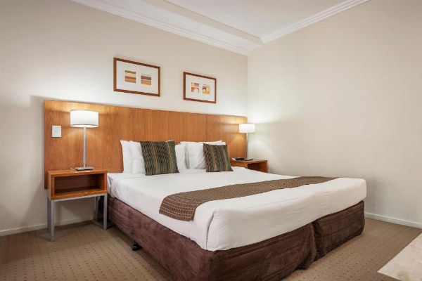 APX Darling Harbour image 14