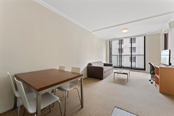 APX Darling Harbour image 20